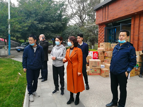 郭朝辉副校长带队检查两校区开学后勤工作准备情况